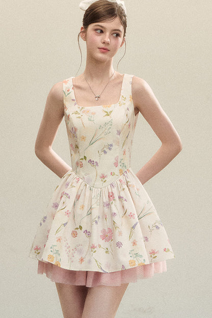 Floral Puffy Suspender Dress
