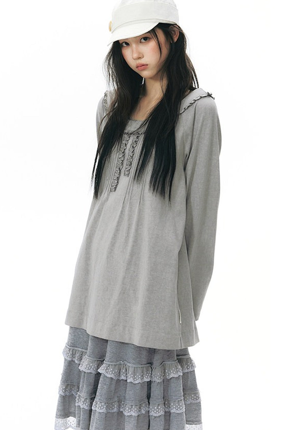 Front Chest Tuck Webbing Raglan Knit T-Shirt