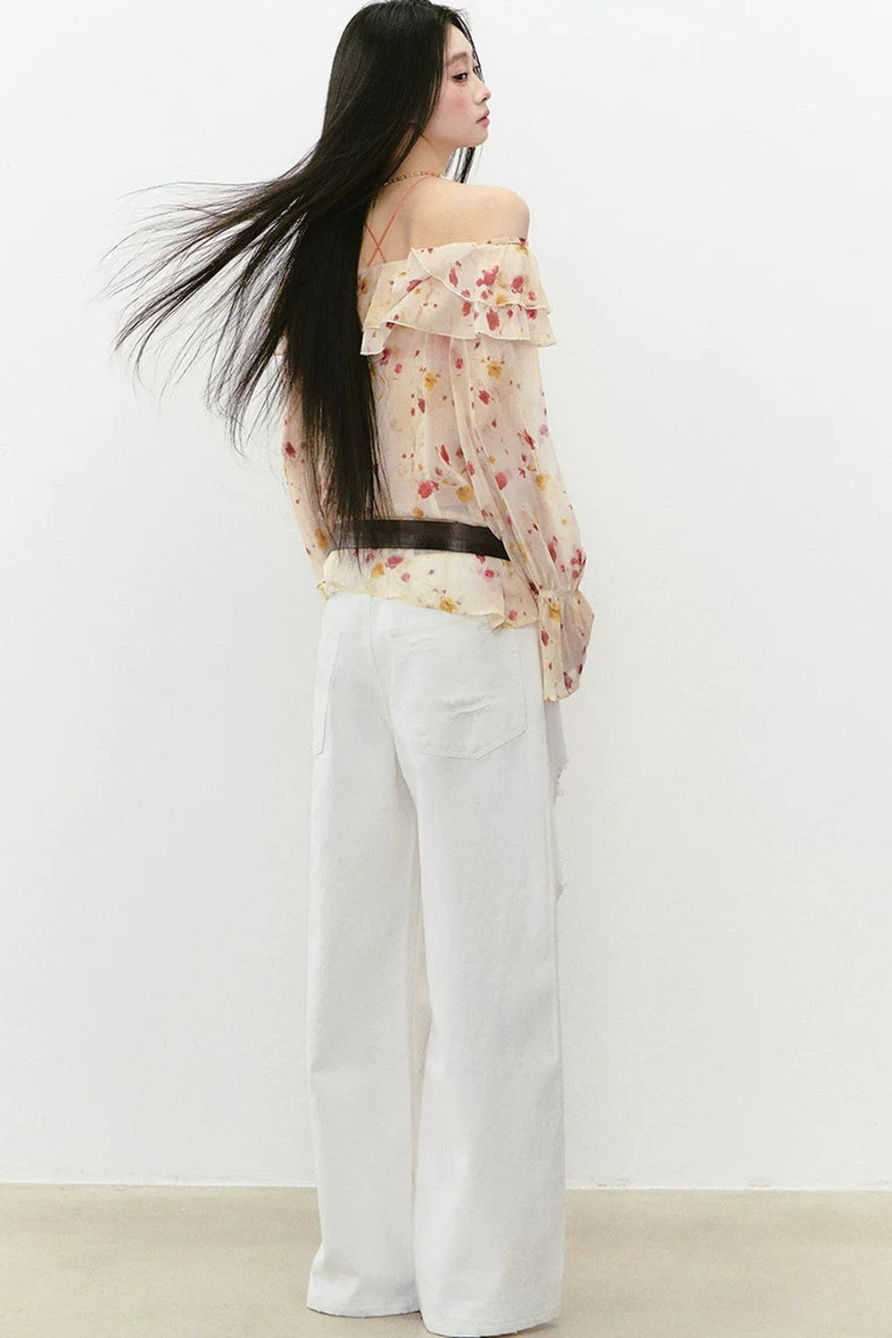 Rhinestone Ripped Denim Pants