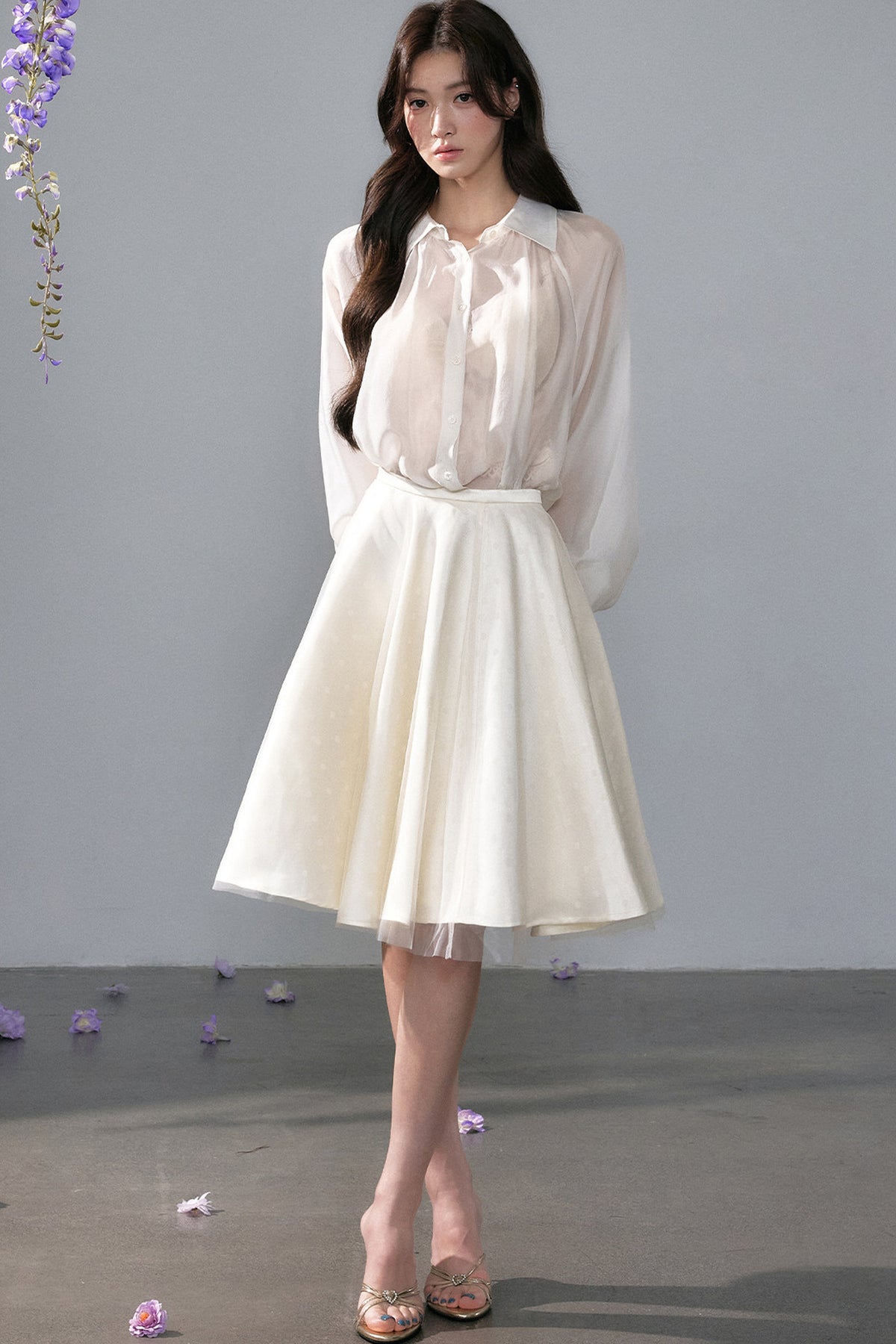 Schwingrock aus Satin mit Polka-Dots