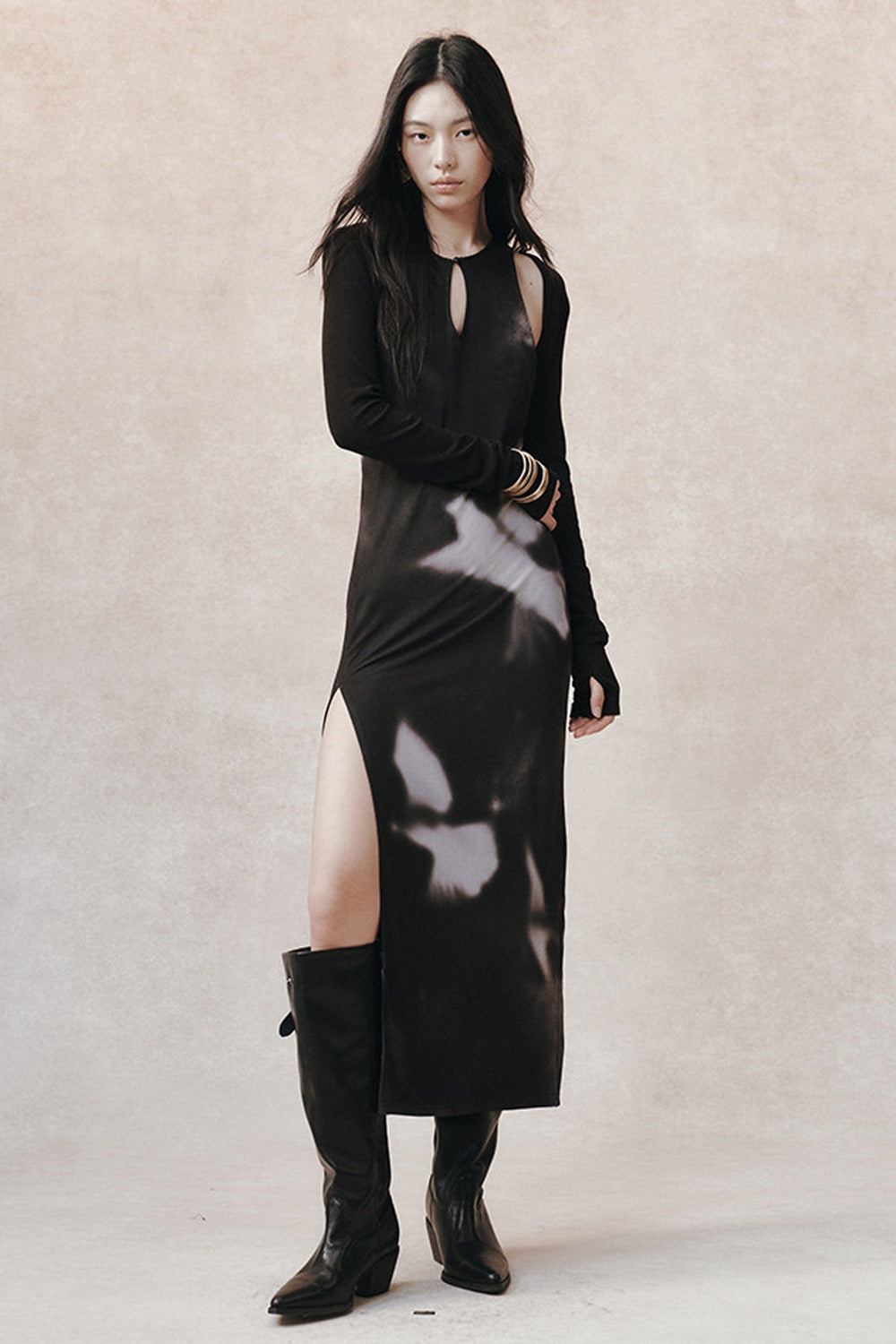 Completo con abito qipao in mesh stampato ombra inchiostro scuro