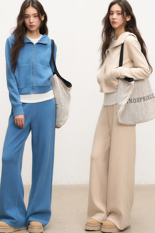 Ensemble veste zippée en sweatshirt et pantalon