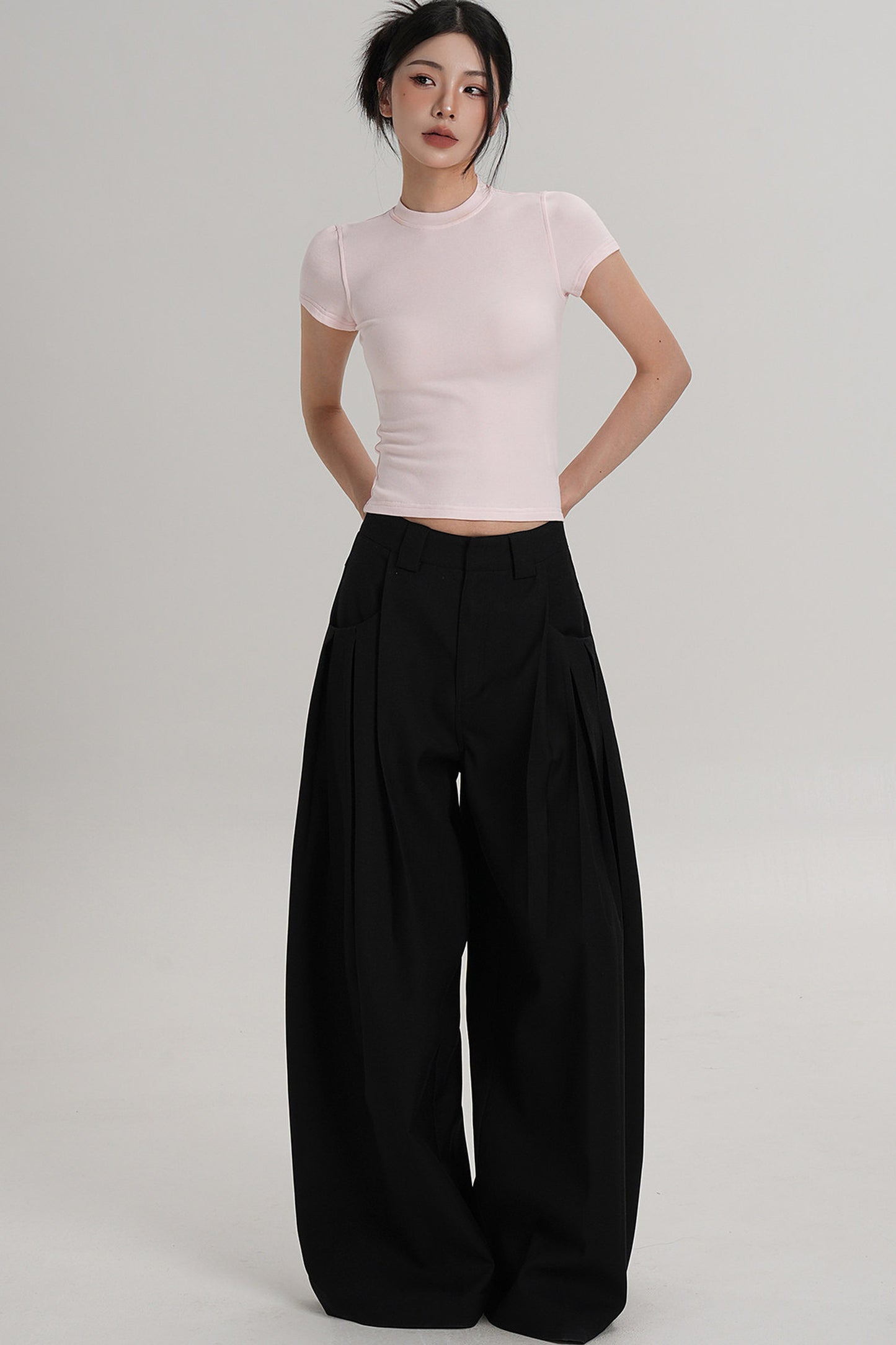 Elegant Wool Waist-Cinching Top