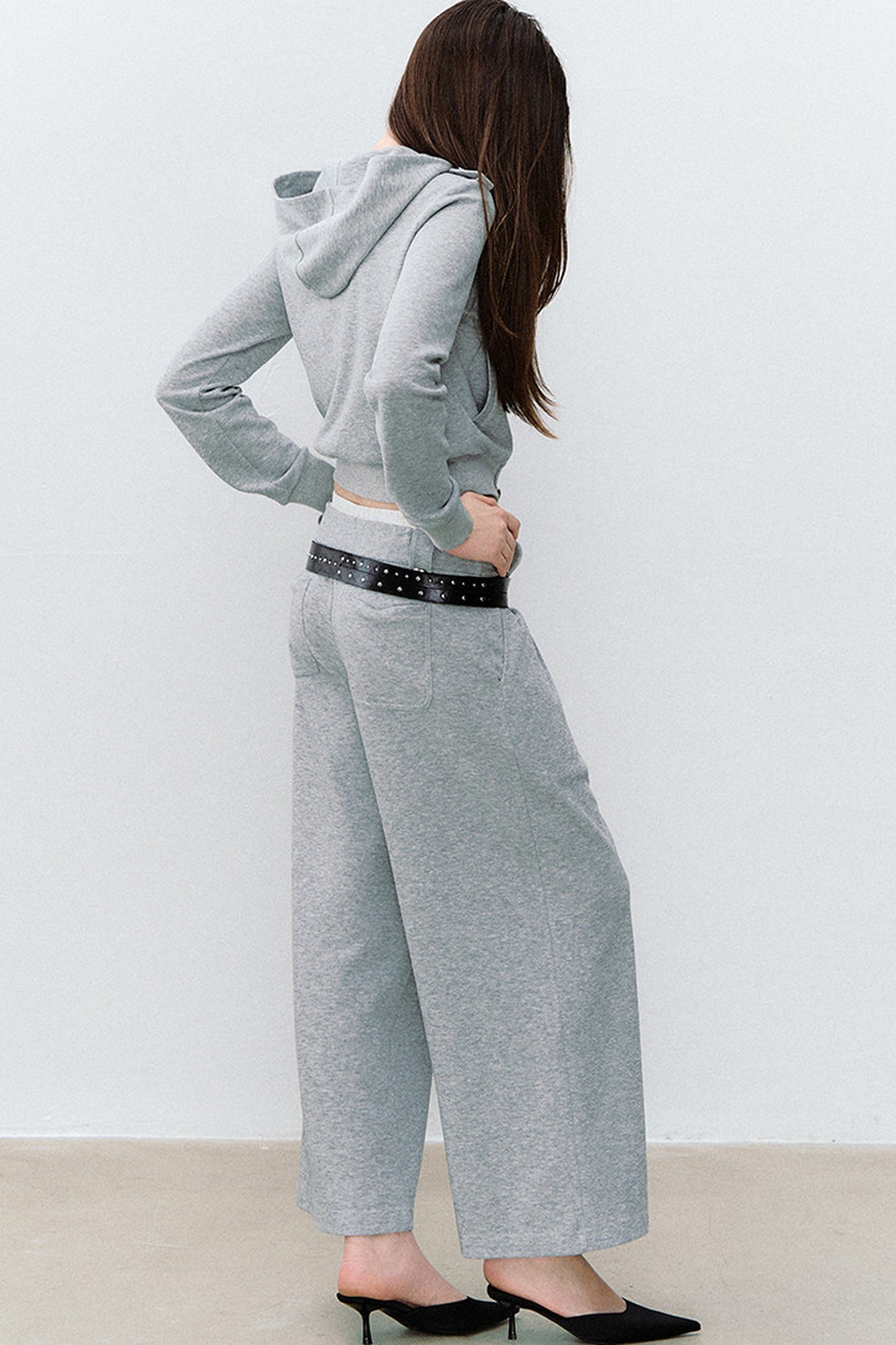 Conjunto de 3 piezas de sudadera con capucha cruzada y pantalones