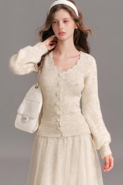 Wavy Edge V-Neck Knit Cardigan