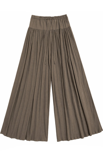 Ensemble coordonné avec cardigan en maille ajourée à manches longues, caraco et jupe-culotte