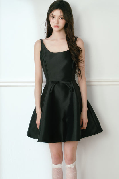 Glossy Sleeveless Dress