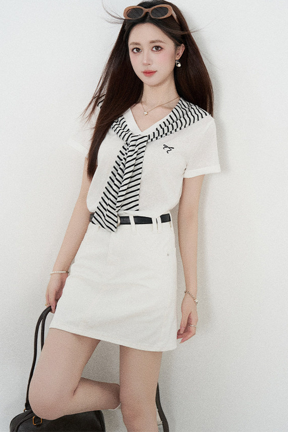 Loose Short-Sleeved Striped Shawl T-Shirt and Denim Skirt Set-Up