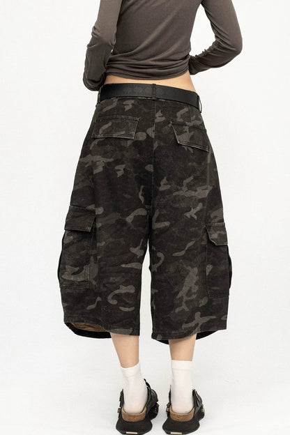 Pantaloni mimetici rétro a gamba larga