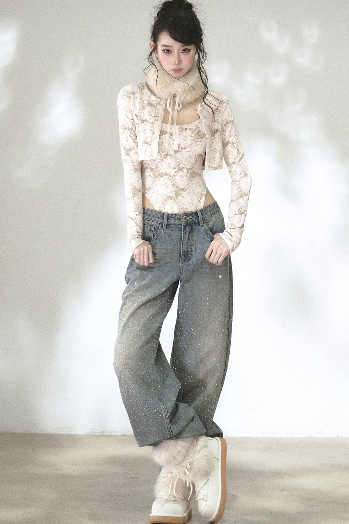Ensemble cardigan et body caraco à dentelle