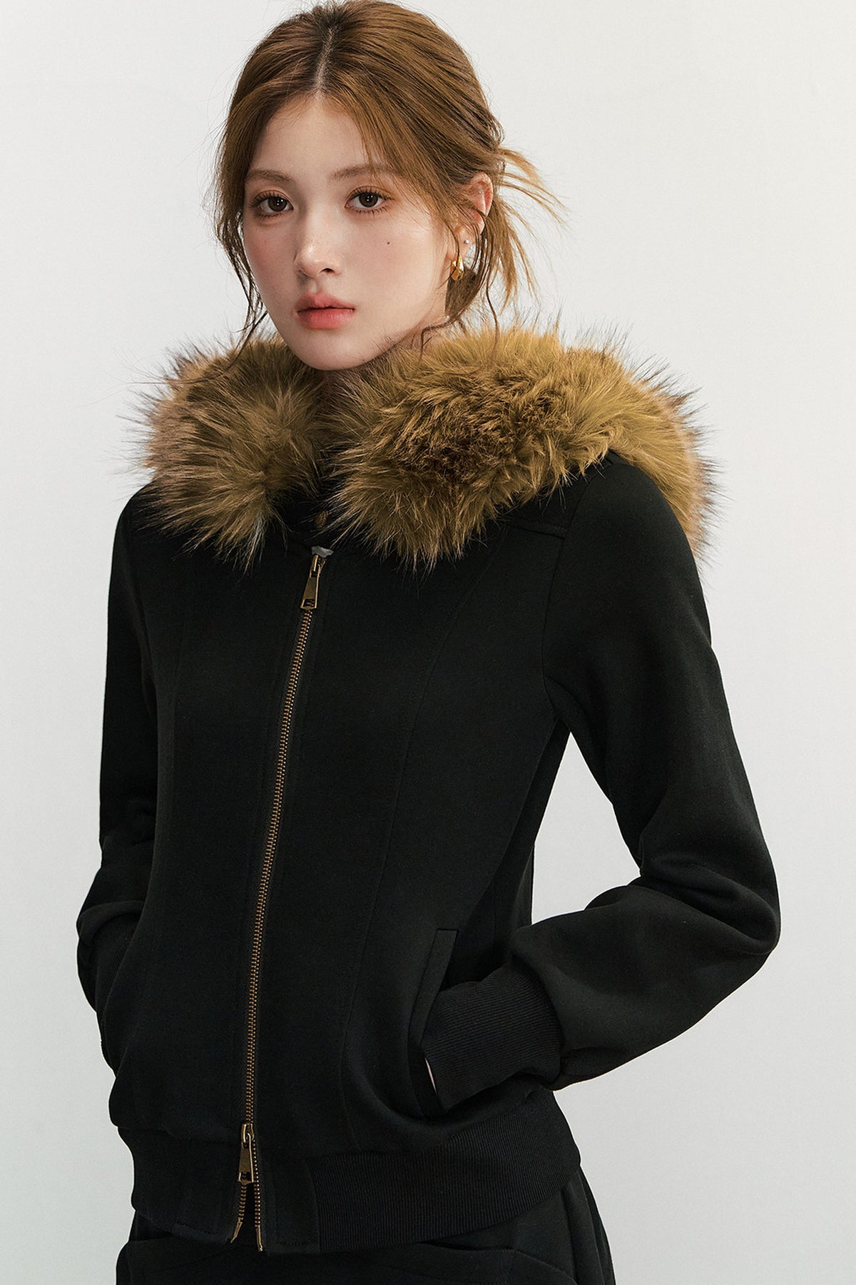 Ensemble veste à capuche zippée et pantalon de survêtement à jambes larges