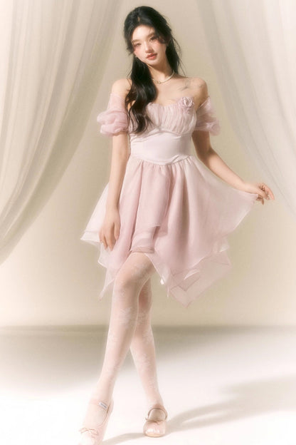 Macaronfarbenes Puffärmelkleid
