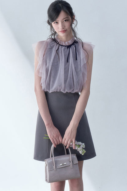 Plissiertes Kleid mit Mesh-Patchwork