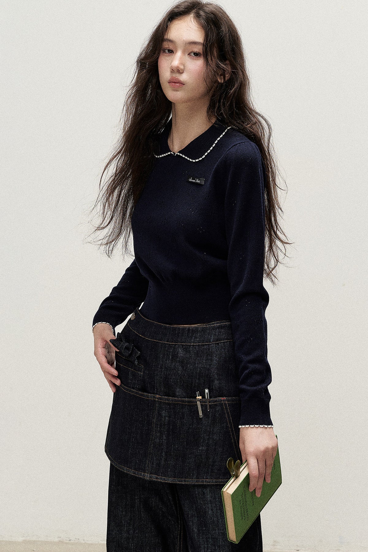 Doll Collar Floral Hollow Knit Top