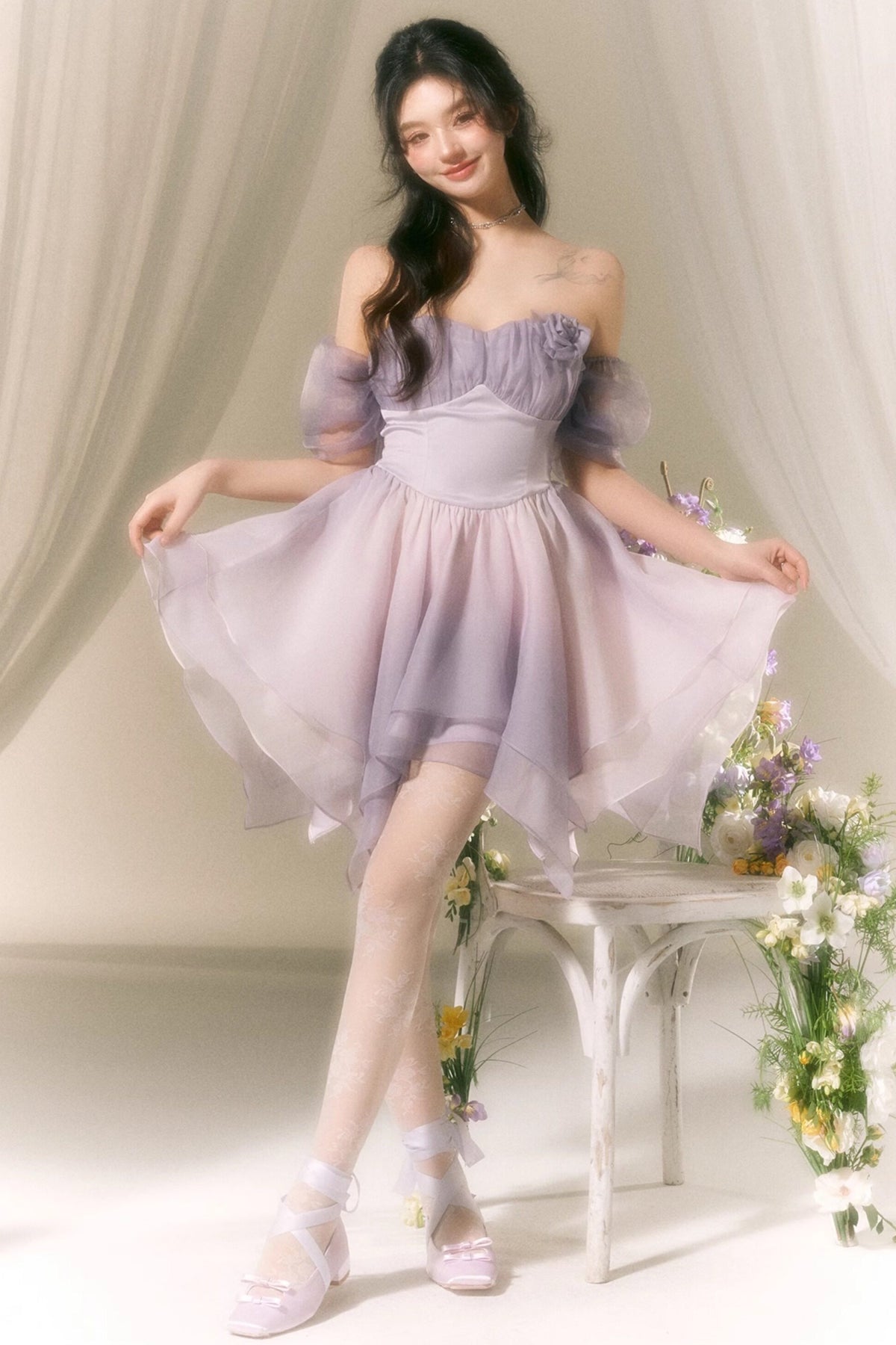 Macaronfarbenes Puffärmelkleid