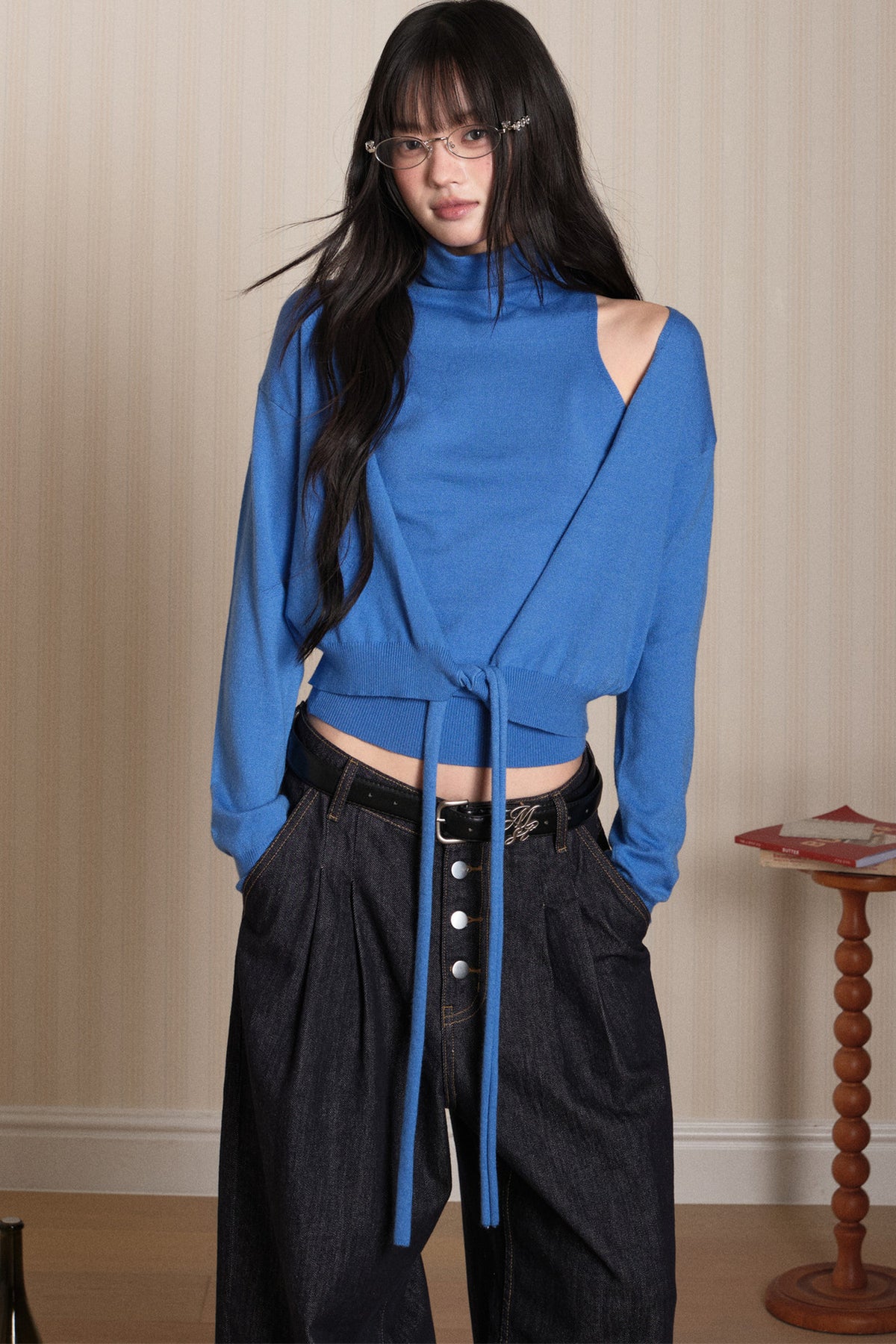 Layered High-Neck Vest and Tie-Up Cardigan Set-Up