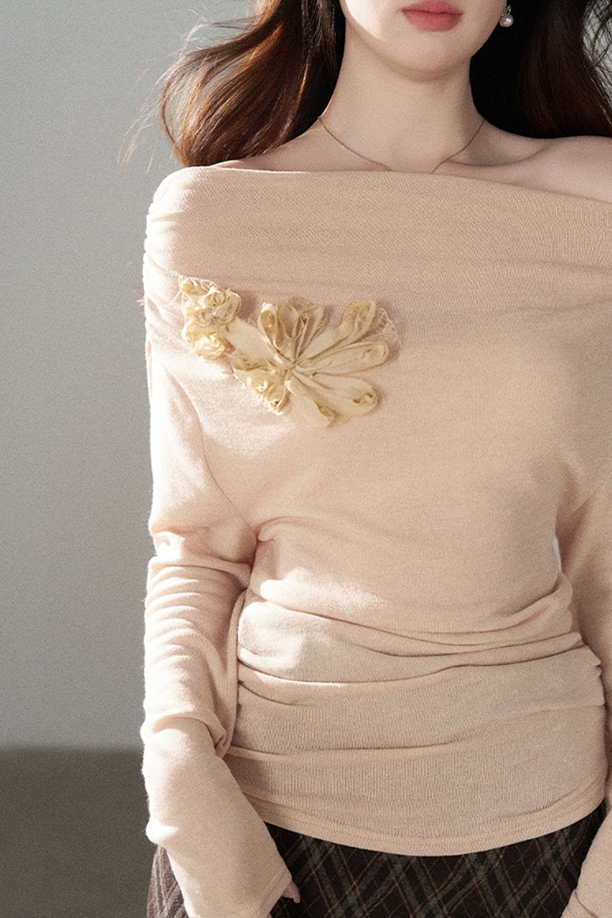 3D Floral Knit Pullover