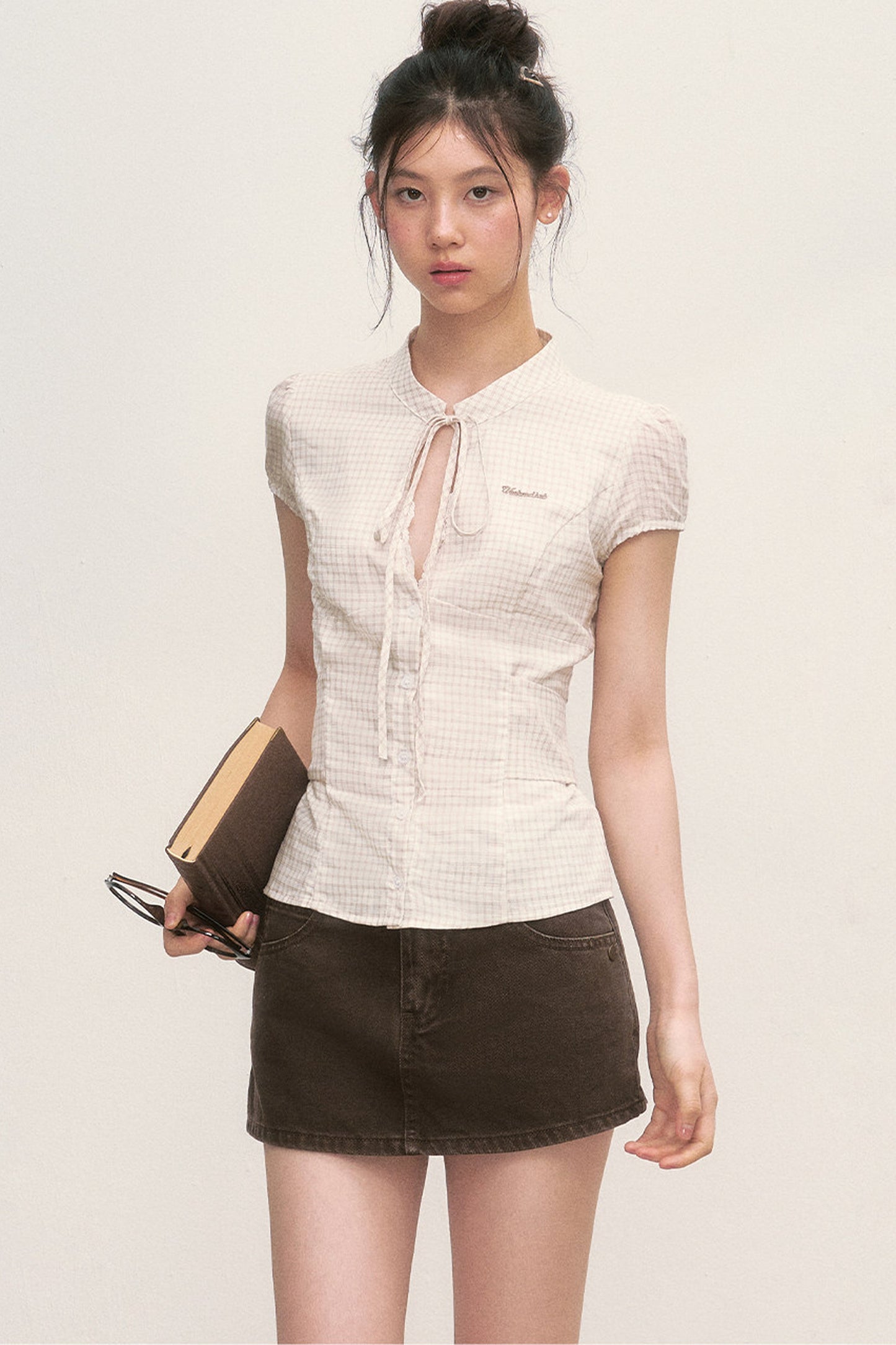Preppy Puff-Sleeve Blouse