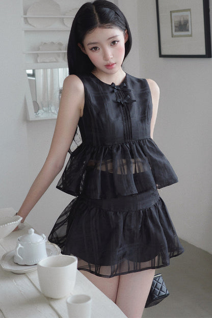 Thousand Flowers Ruffle Cake Skirt Set-Up