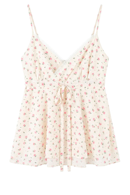 Conjunto de cárdigan con camisola floral y shorts de mezclilla