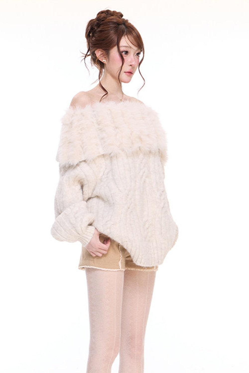 One-Shoulder Oversized Patchwork Cable Knit Sweater and Woolen Shorts Set-Up