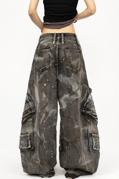 Pantalones vaqueros deconstruidos retro