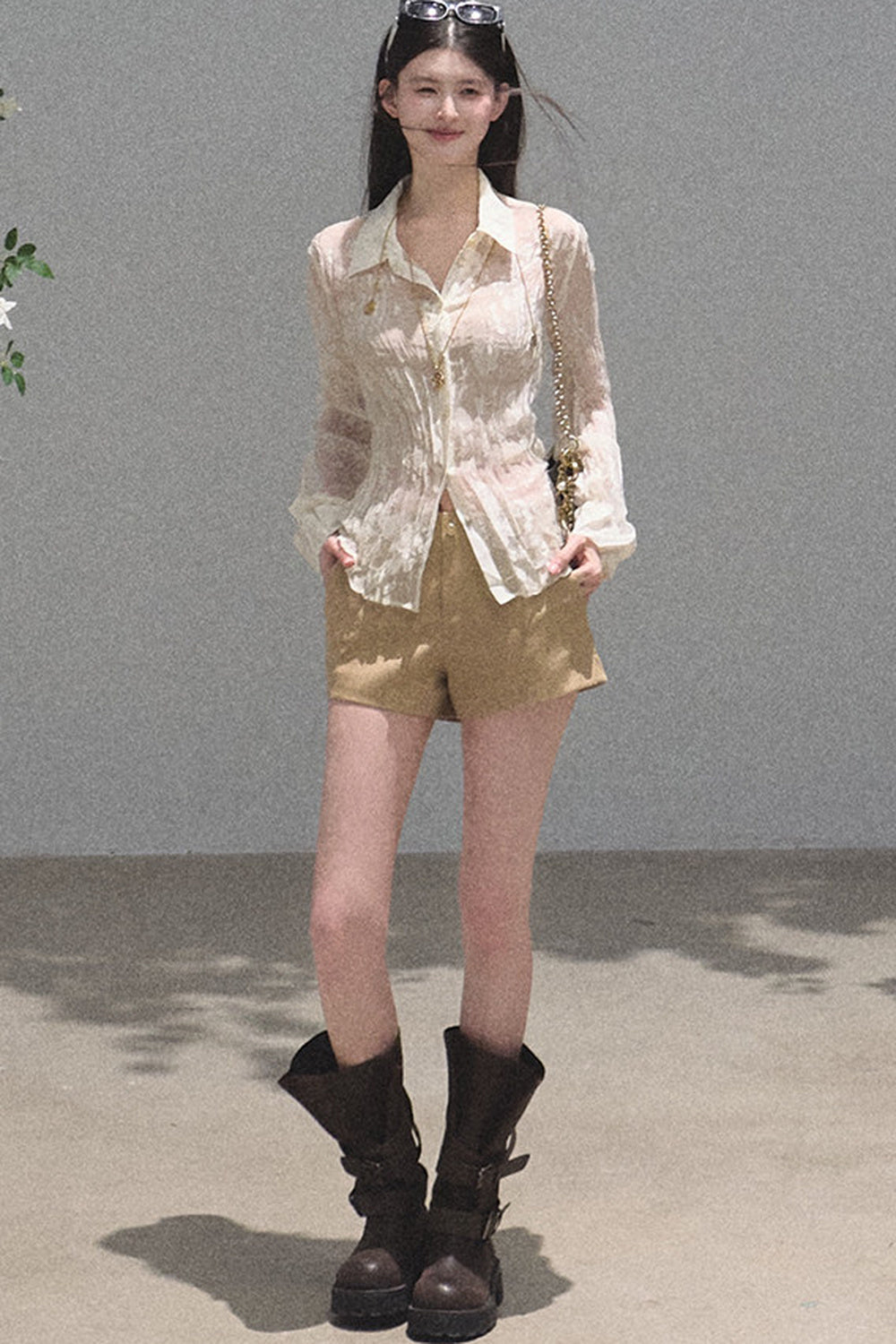 Langärmlige Bluse mit floralem Burnout-Muster