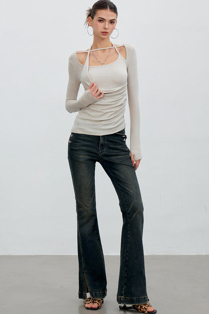 Heart Button Slit Flared Jeans