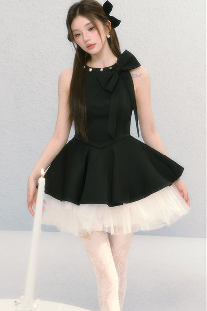 Robe sans manches obsidienne à nœud