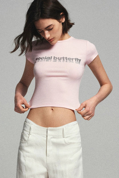 Maglia narrativa rosa con strass