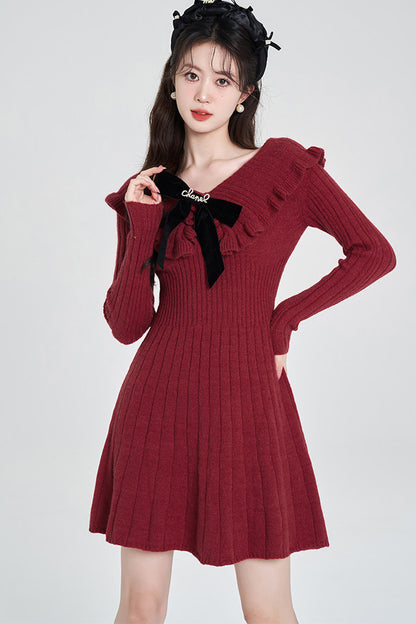 Completo rosa con top e gonna e abito rosso con scollo a V