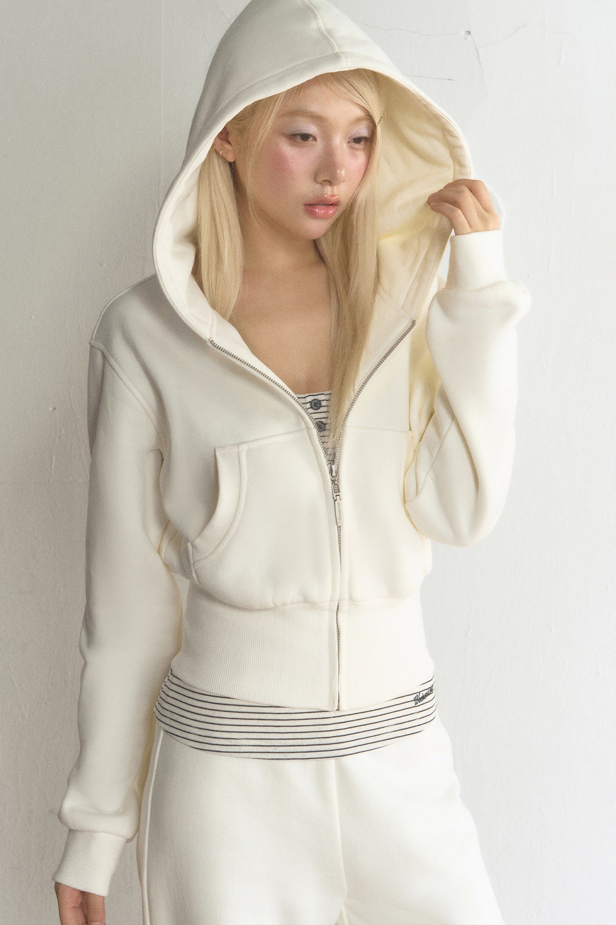 Short Hooded Sweatshirt Jacket and Pants Set-Up
