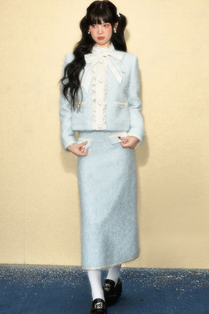 Blue Wool High-End and Elegant Outfit Set-Up
