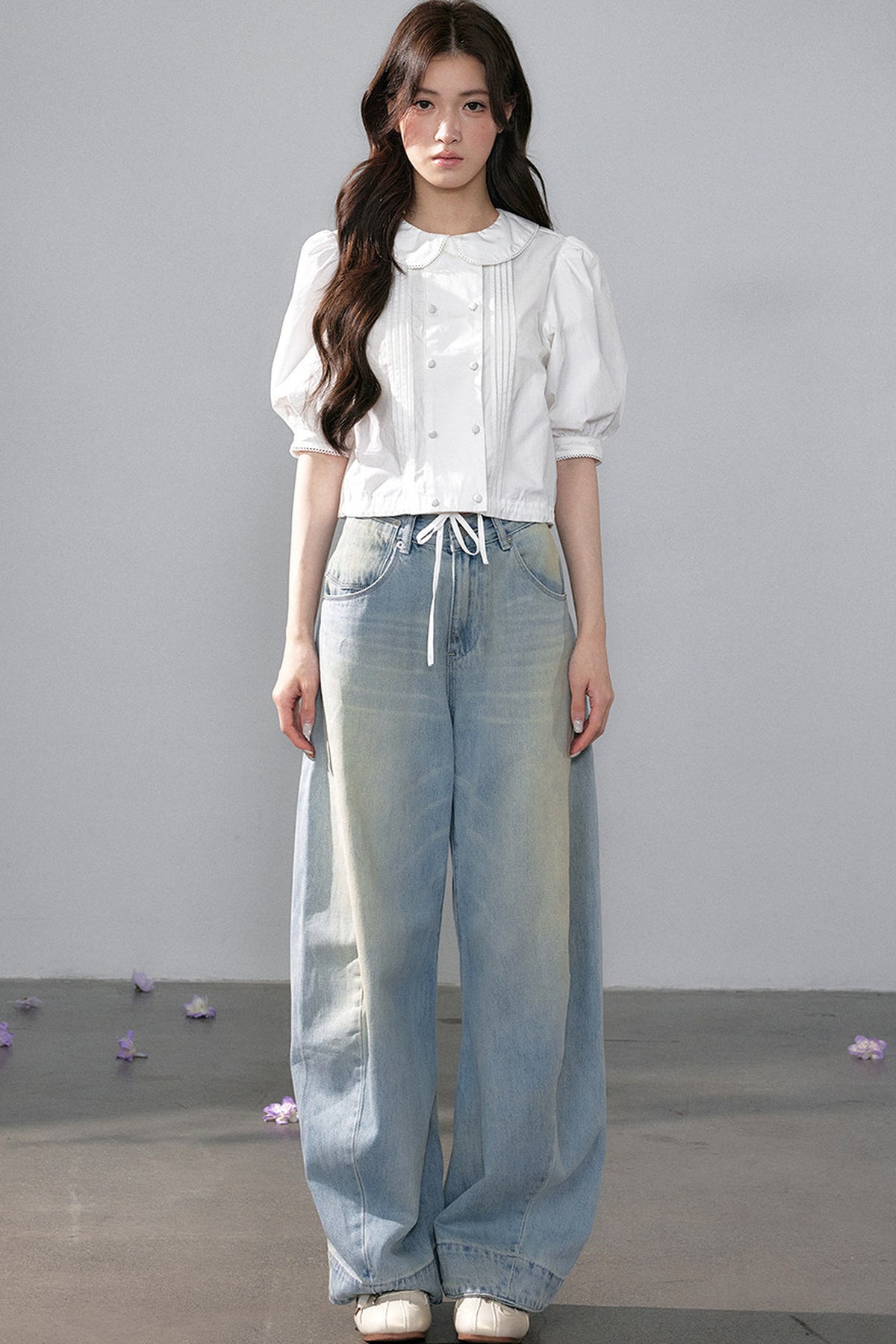 Wide-Leg Straight Jeans