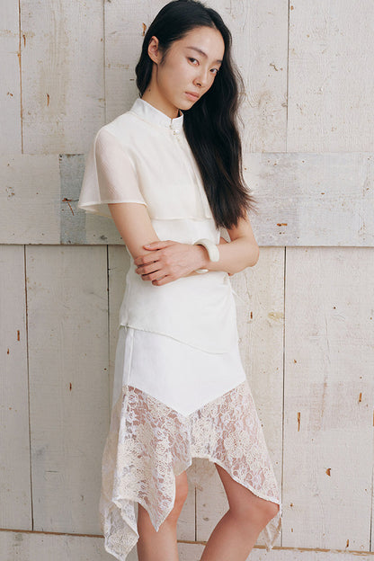 Detachable Cape Sleeveless Shirt