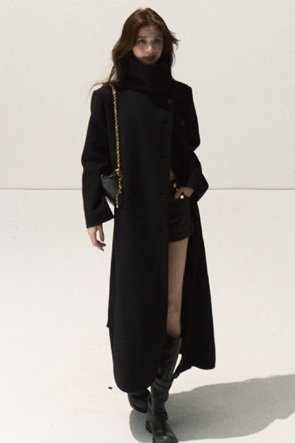 Manteau long en laine à col cheminée