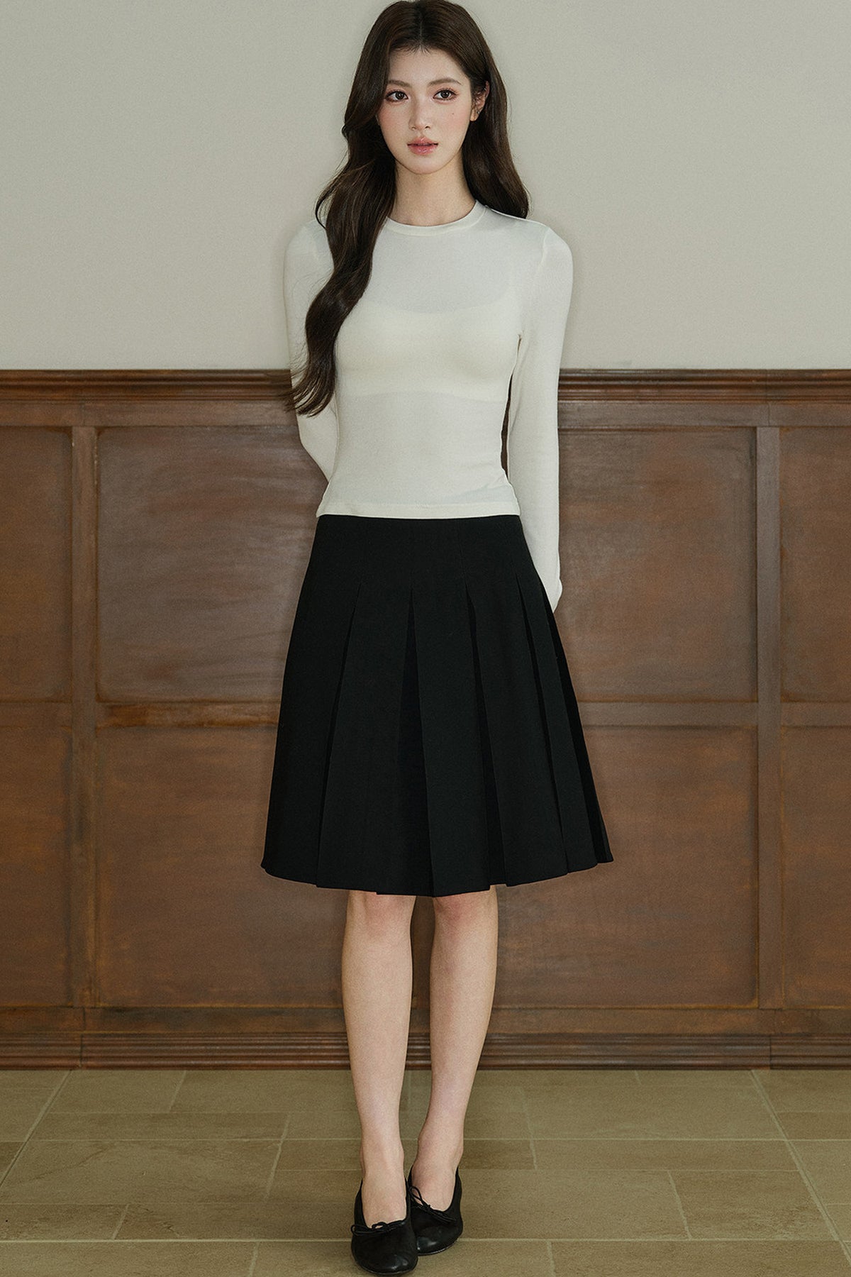 Long-Sleeved Round-Neck Knit Base Layer Top