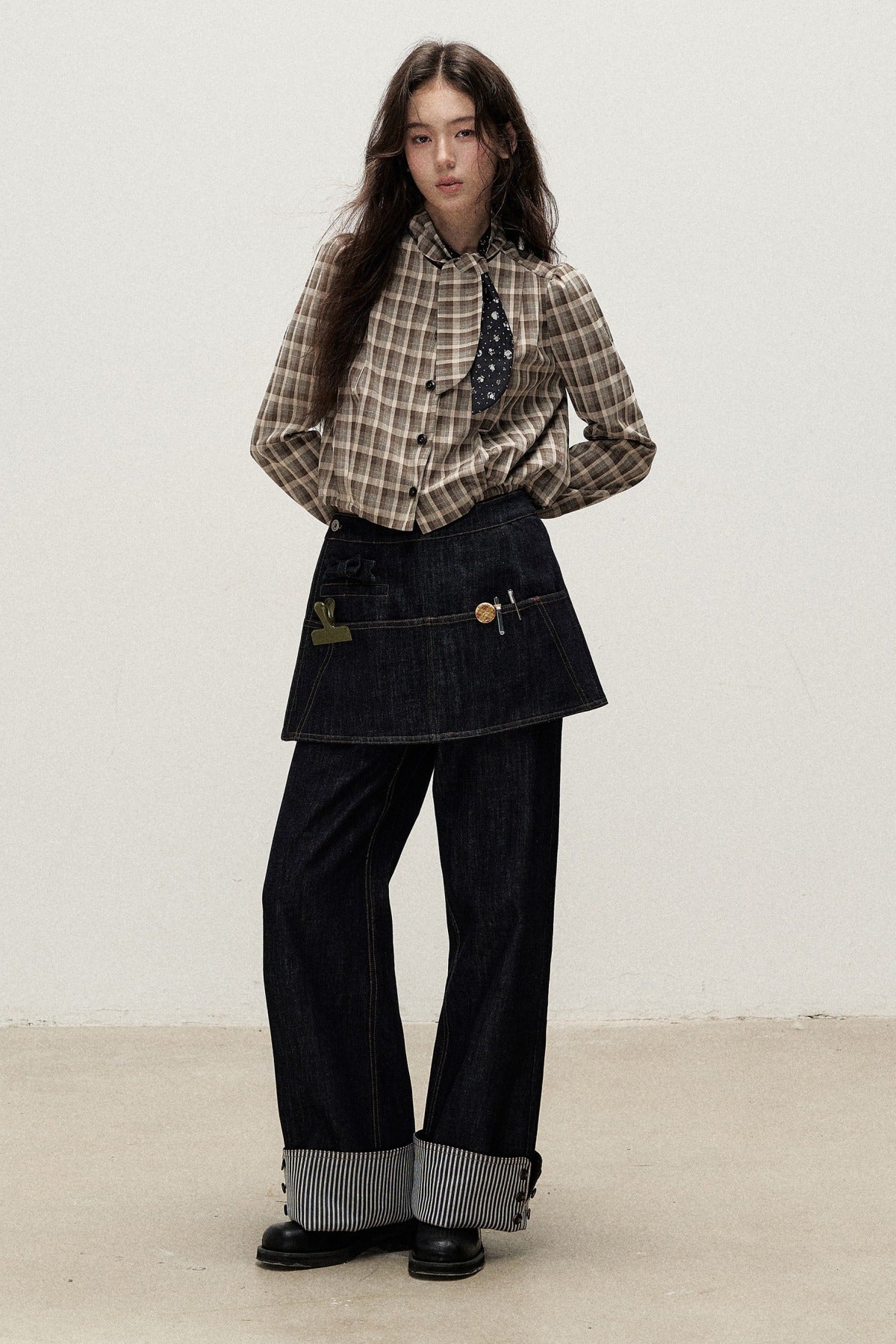 Two-Piece Detachable Apron Cuffed Jeans