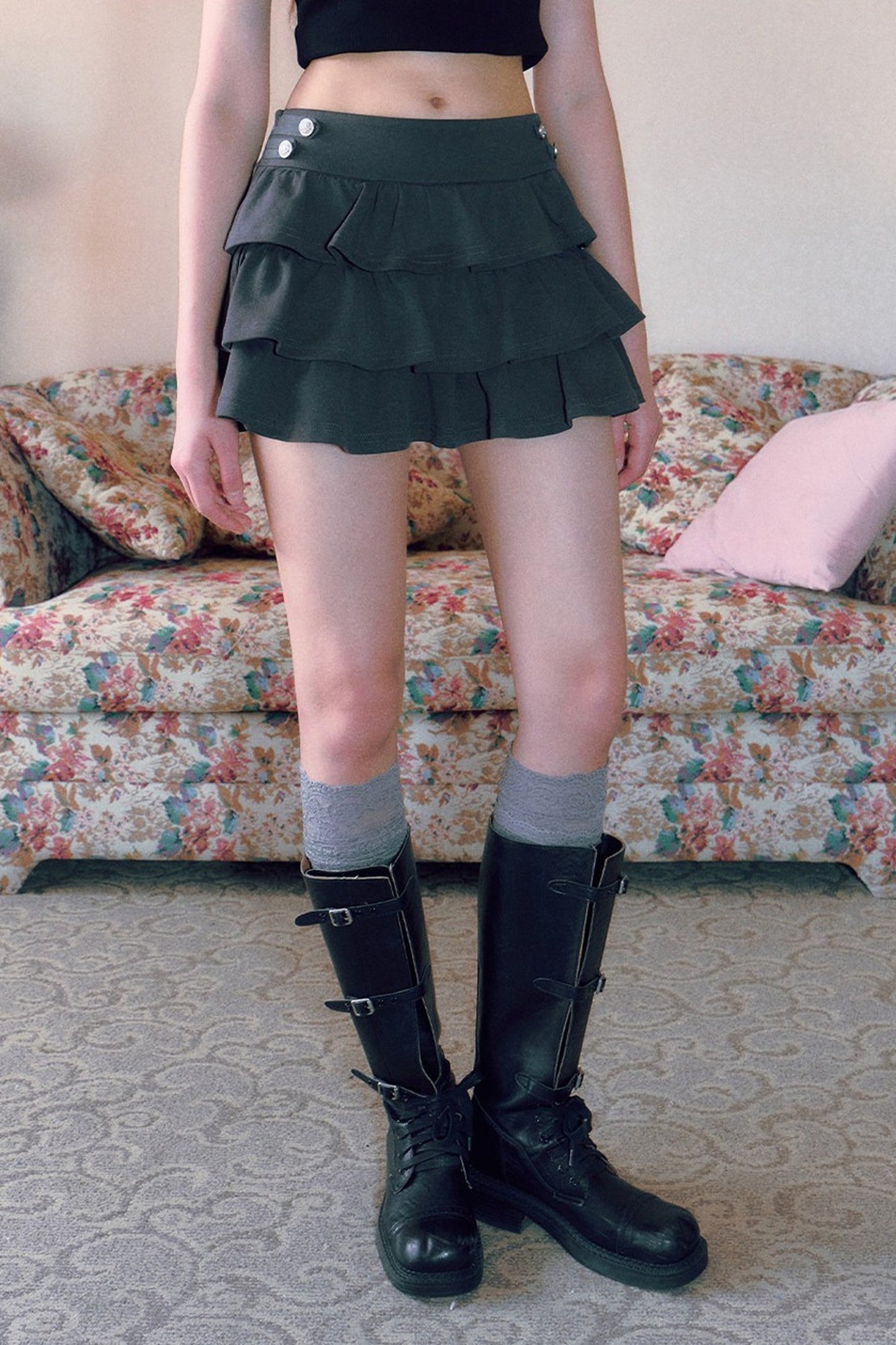 Gonna a balze con volant dallo stile femminile