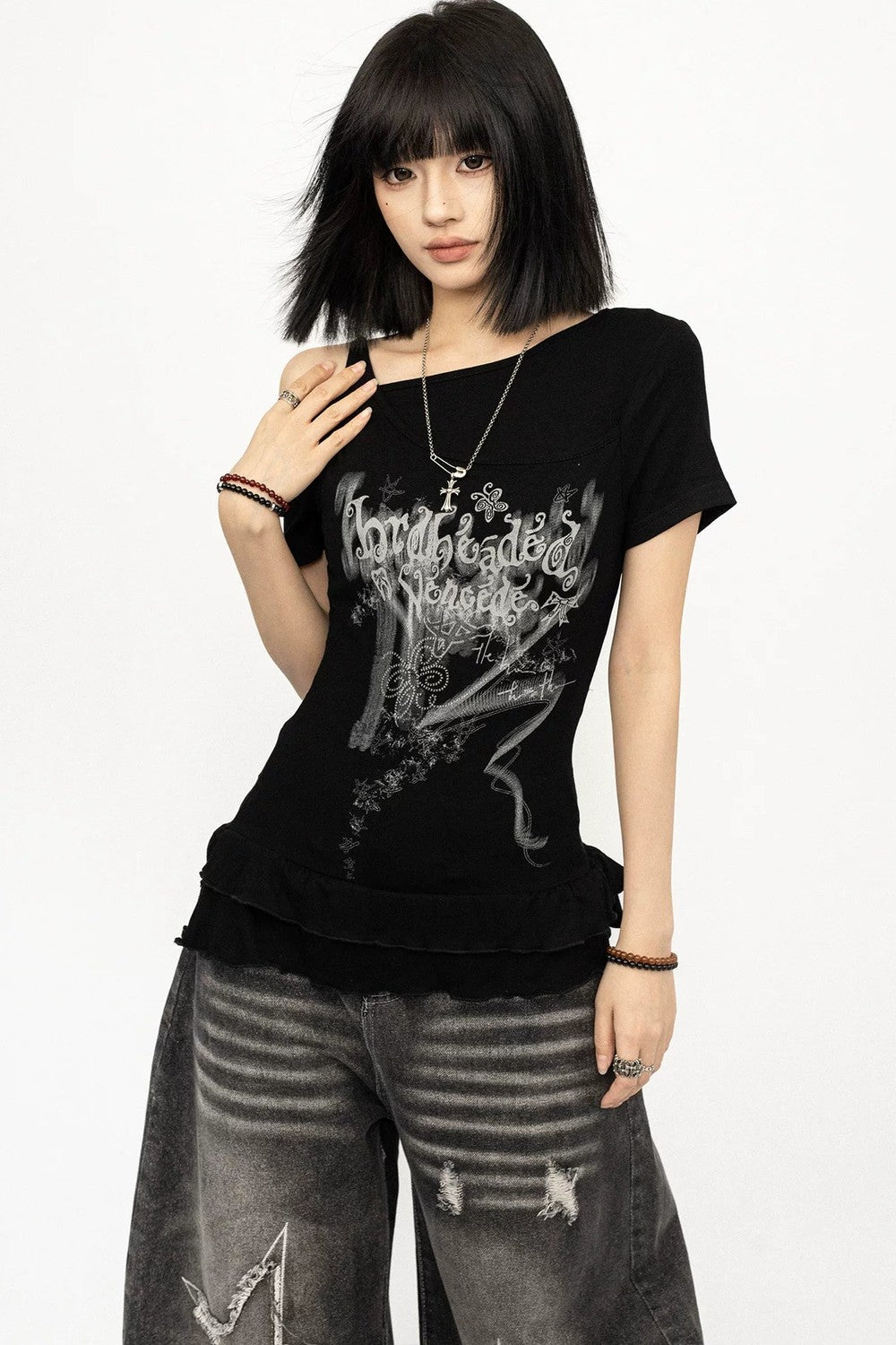 Off-Shoulder Letter Print Top