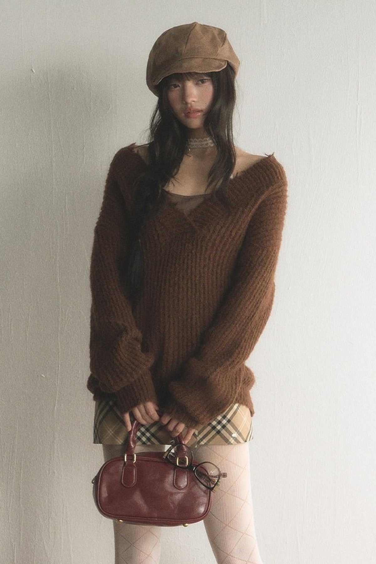 Brown V-Neck Ribbed Pullover