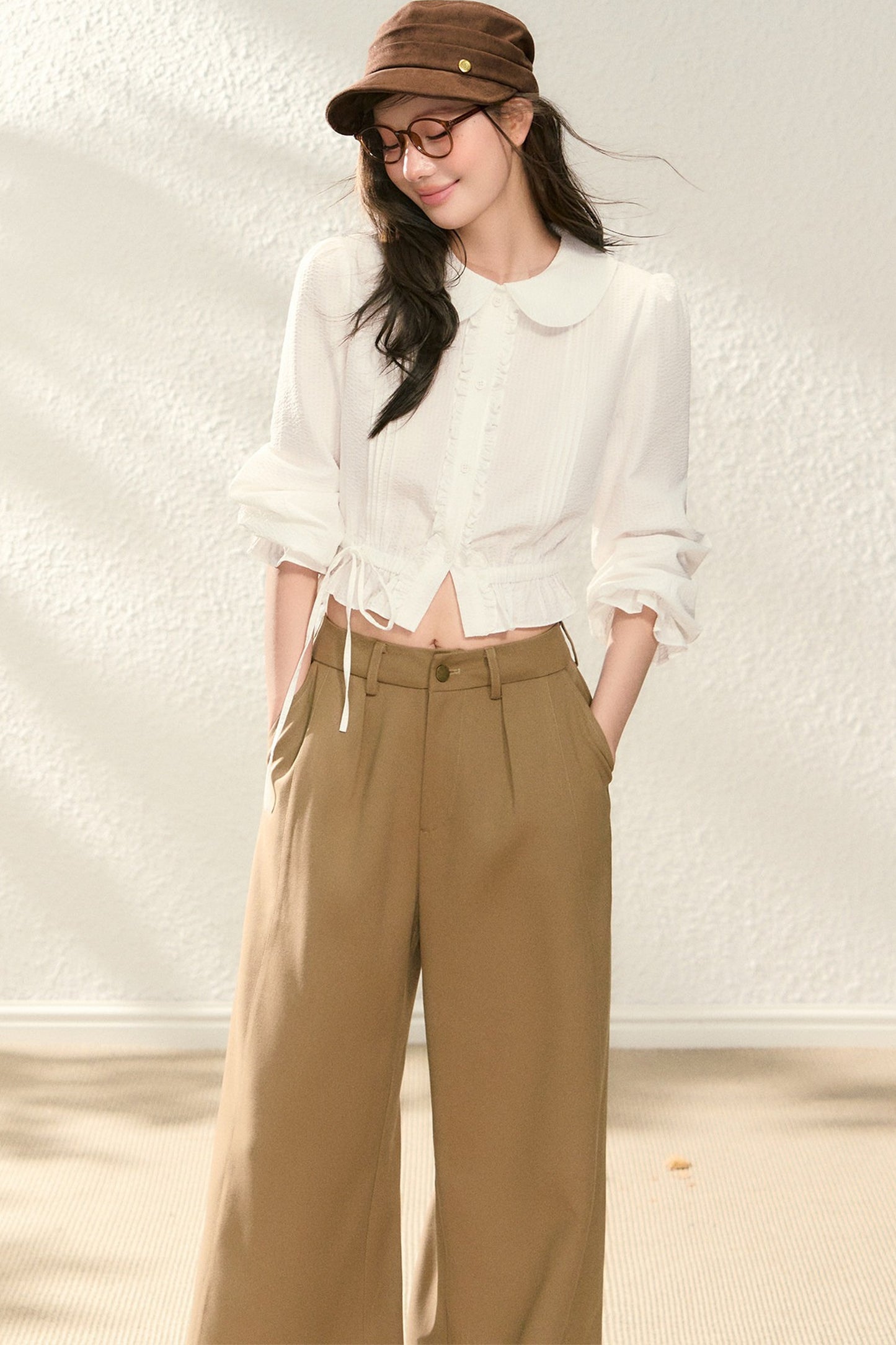 Waist-Cinching Doll Collar Blouse