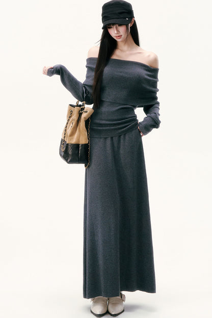 Completo con top in maglia di lana monospalla e gonna lunga