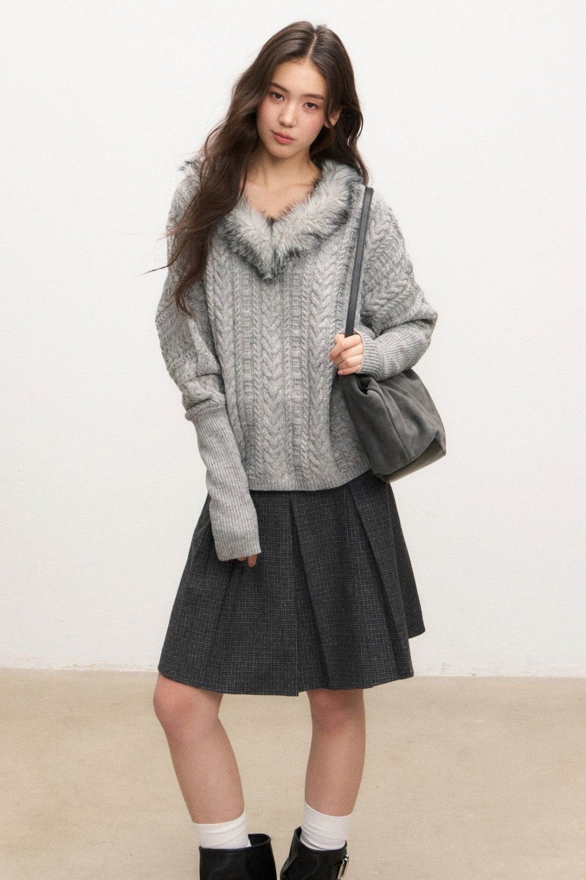Fur Collar Knit Top and Skirt Set-Up