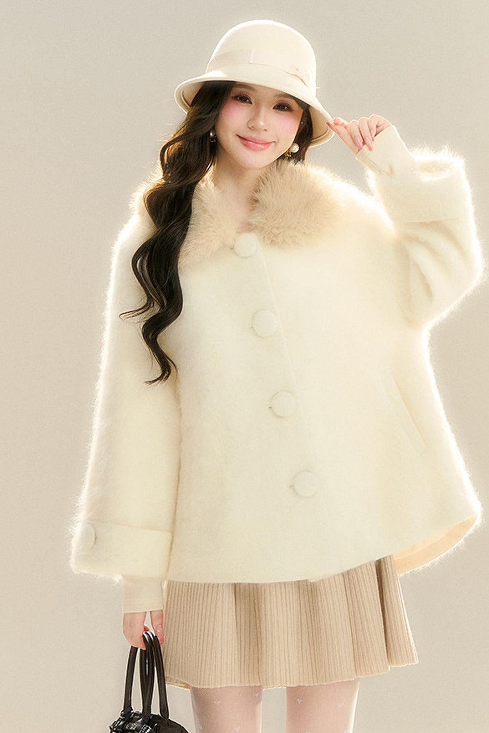 Cappotto in lana e pelliccia di volpe