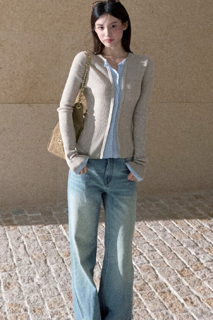 Jeans in denim lavato effetto vintage a gamba dritta
