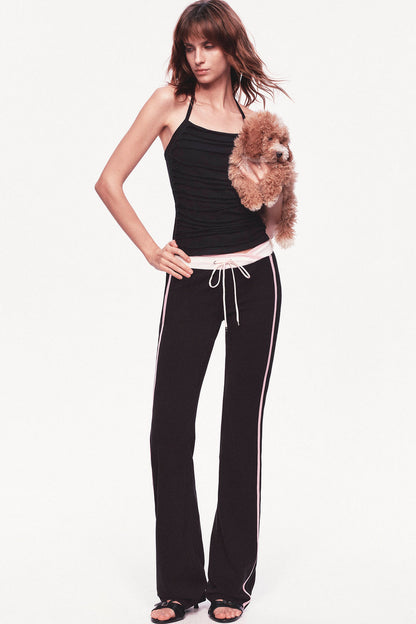 Pantaloni dritti a vita bassa con coulisse e doppia fascia in vita