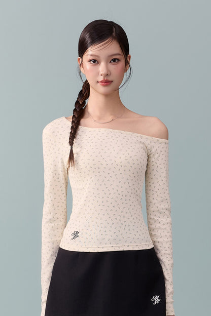 Off-Shoulder Long-Sleeve Slim T-Shirt