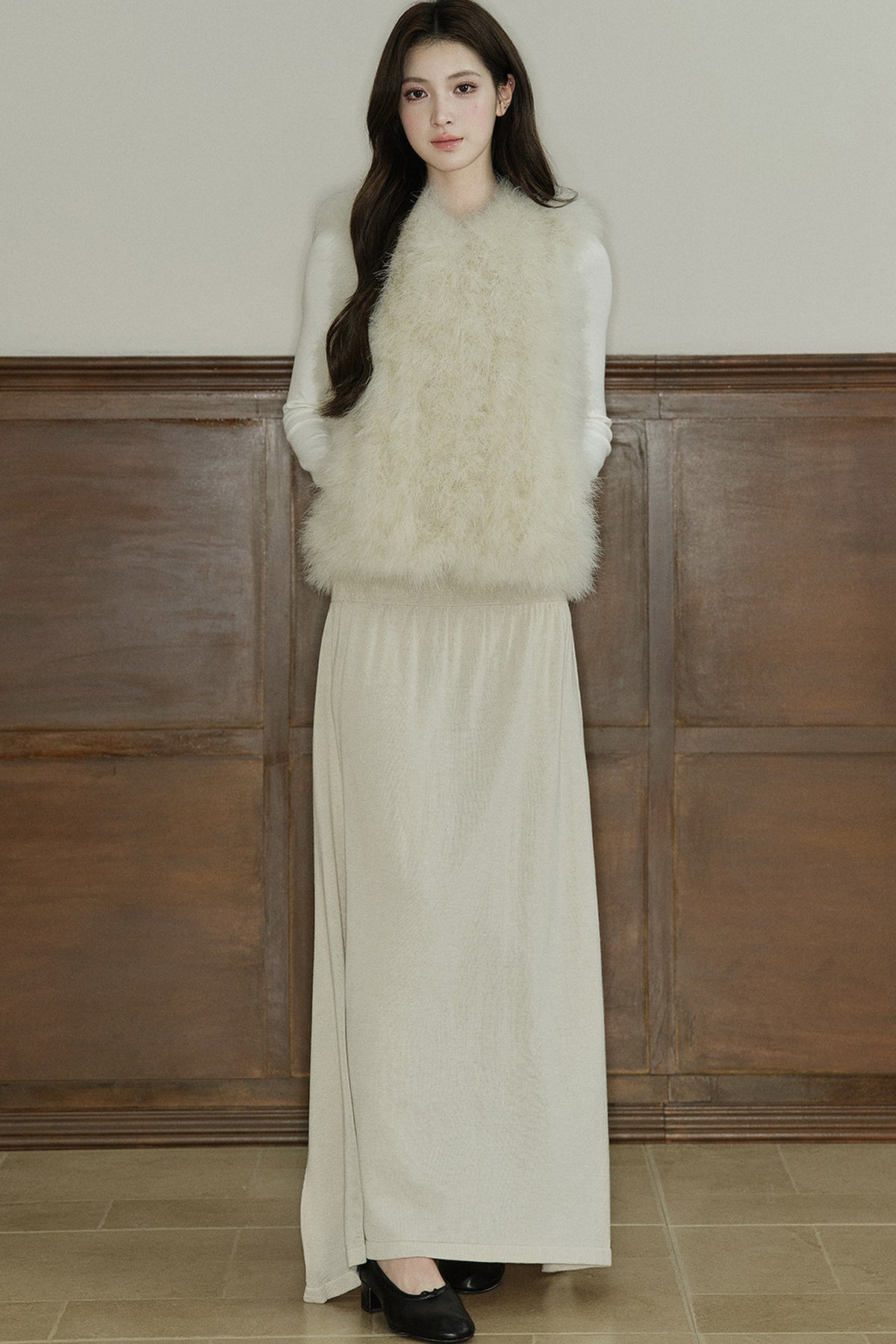 Natural Feather Sleeveless Vest