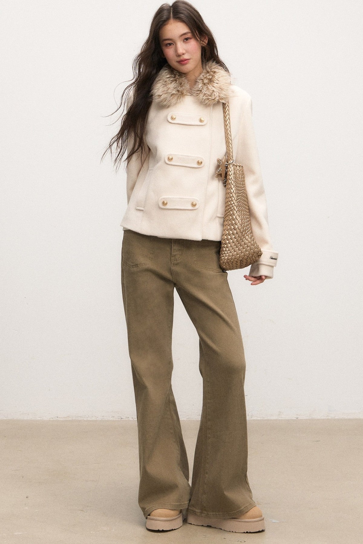 Ensemble veste et jean évasé taille haute